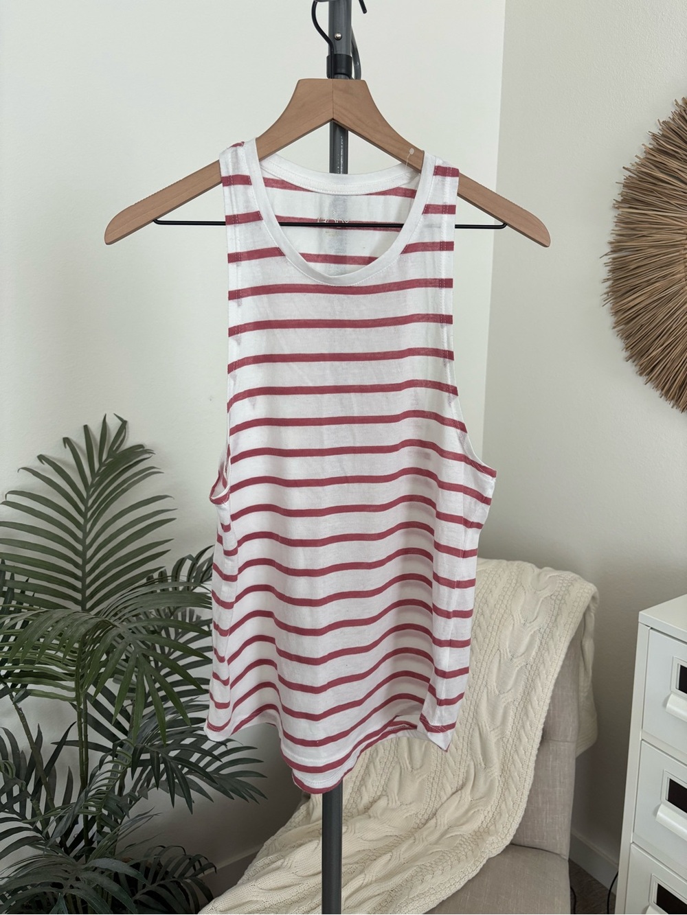 🪴$5/25🪴 Cotton On Body White & Red Striped Loose Tank Top Small